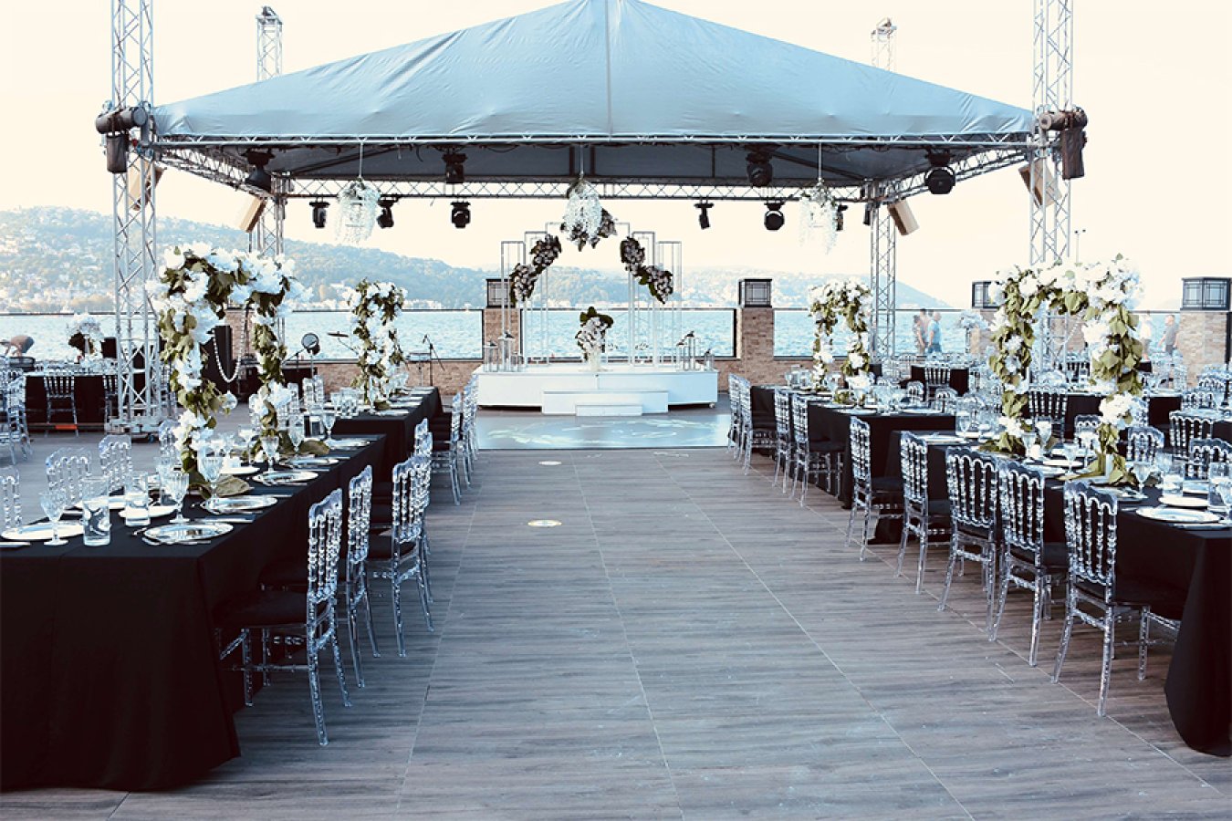 Yenilenen Dekorasyonuyla Venue